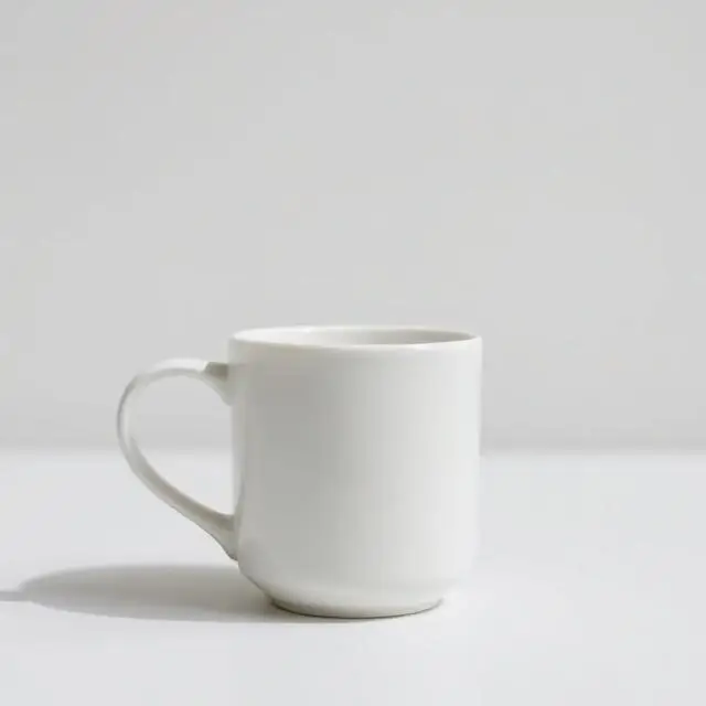 Minimalist porcelain mug